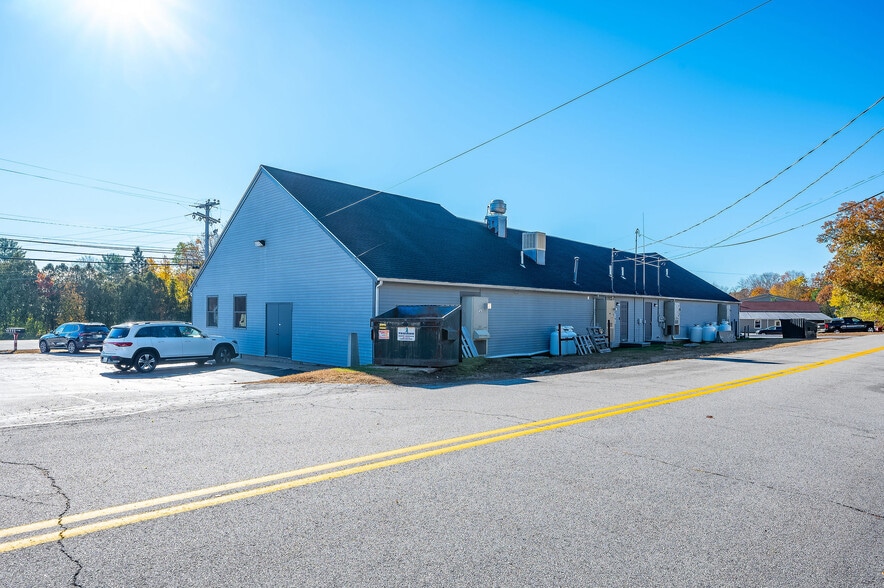 More Photos Of 112 Lafayette Rd, North Hampton General Retail For Sale