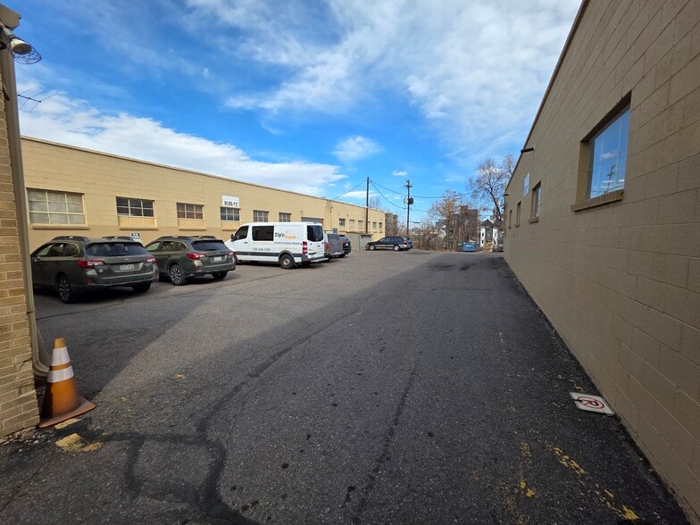 More Photos Of 2030 N Clay St, Denver Flex For Lease