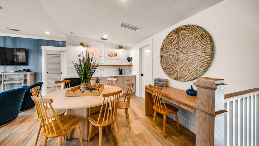 More Photos Of , Siesta Key Multifamily For Sale