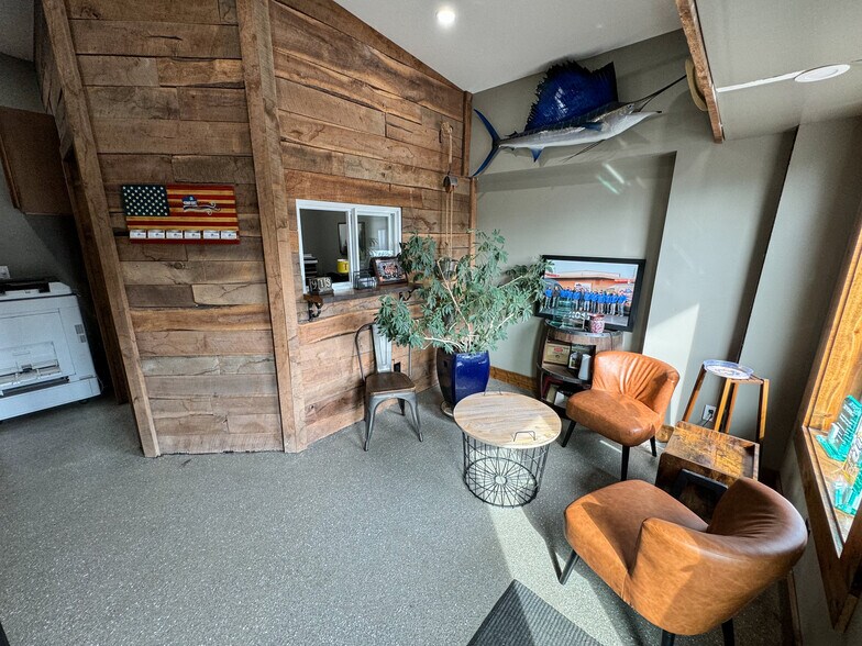 More Photos Of 17230-17232 Bel-Ray Pl, Belton Warehouse For Sale