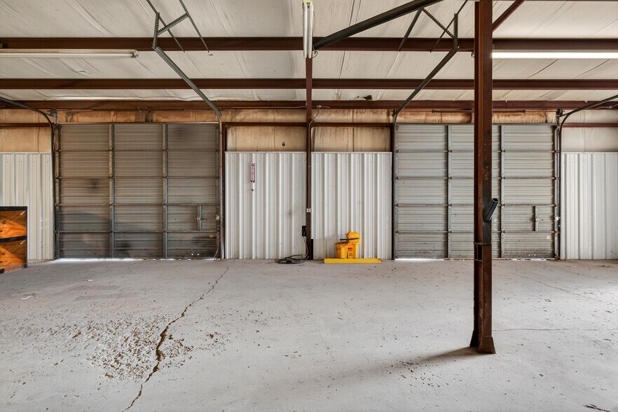 More Photos Of 2716 Judy Ave, Odessa Warehouse For Sale