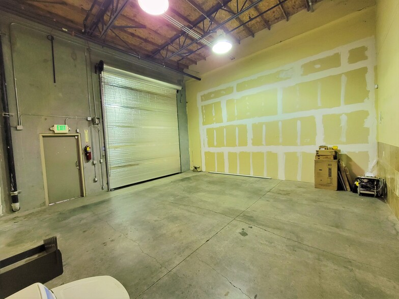 More Photos Of 7500 Arroyo Cir, Gilroy Light Distribution For Sale