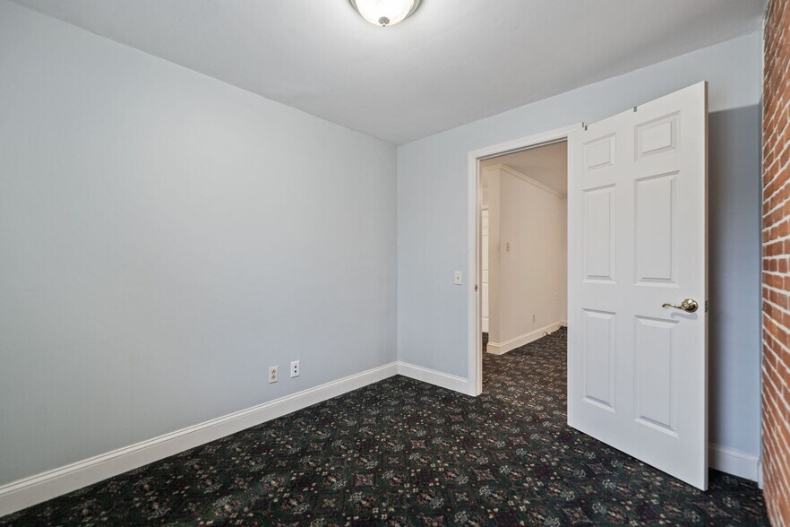 More Photos Of 396 4th St, Beaver Office Residential For Sale