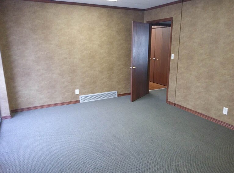 More Photos Of 707 24th St, Ogden Office For Sale