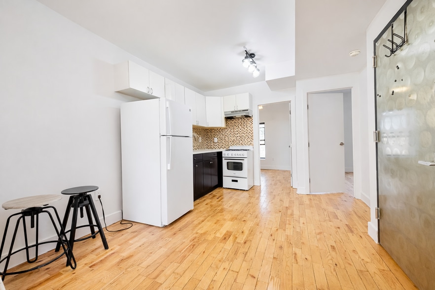 More Photos Of 1519 Dean St, Brooklyn Apartments For Sale