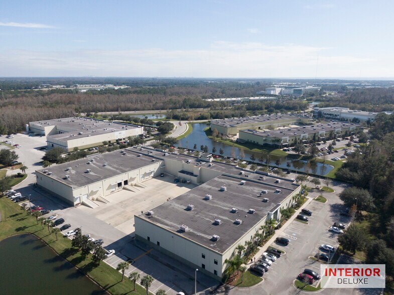 More Photos Of 720 N Brooker Creek Blvd, Oldsmar Flex For Sale