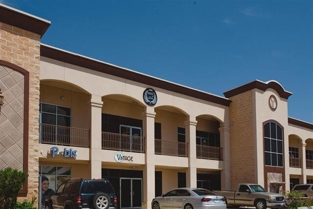 More Photos Of 8917 Molly, Laredo Office For Sale