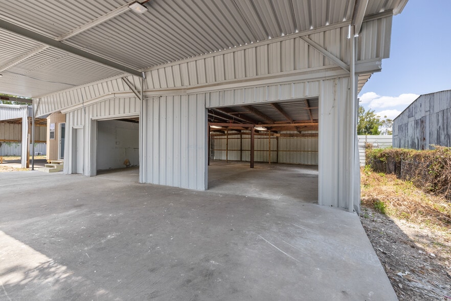 More Photos Of 1929 Havner Ln, Houston Warehouse For Sale