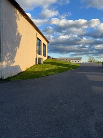 More Photos Of 15349 Brandy Rd, Culpeper Storefront Retail Office For Lease