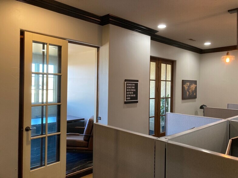 More Photos Of 1531 E Bradford Pky, Springfield Medical For Lease