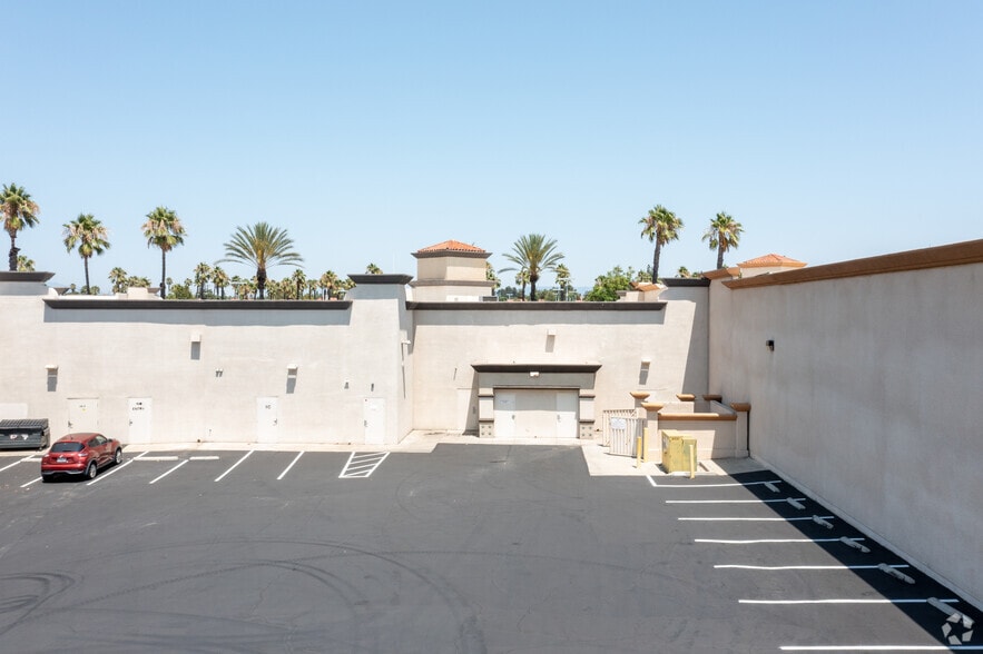 More Photos Of 301-375 E Alessandro Blvd, Riverside Unknown For Lease