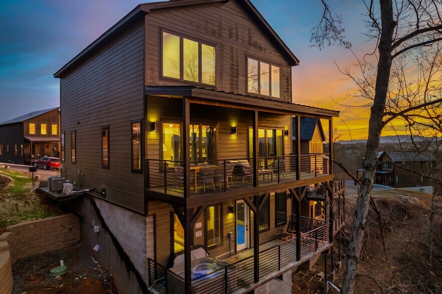 More Photos Of 514 New Venture Wy, Sevierville Hospitality For Sale