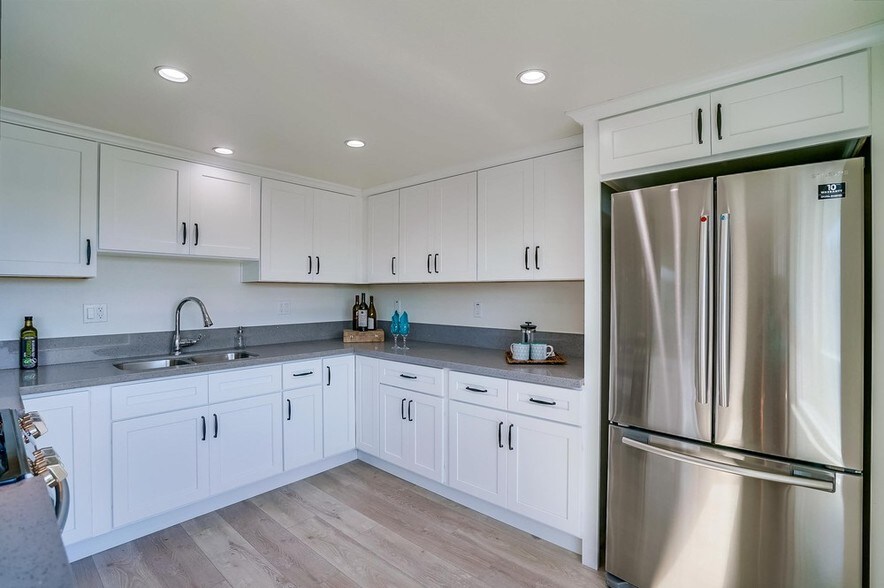 More Photos Of 1512 Sherman Pl, Long Beach Apartments For Sale