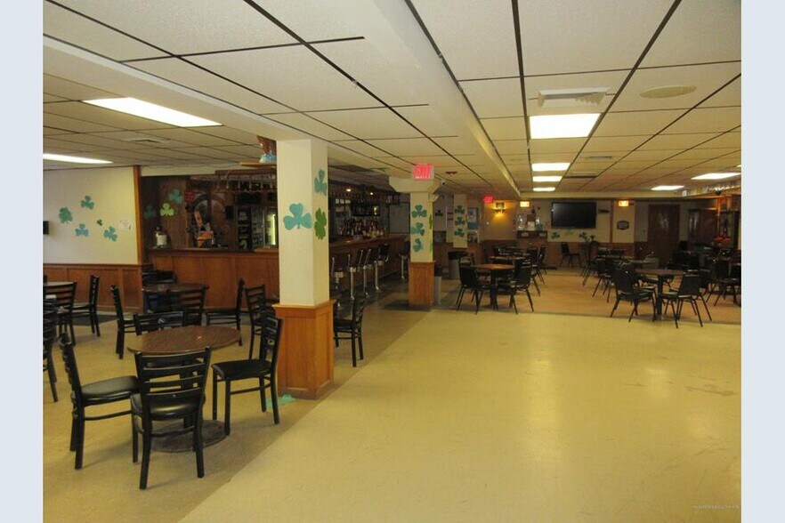 More Photos Of 22 Atlantic Ave, Brewer Manufacturing For Sale