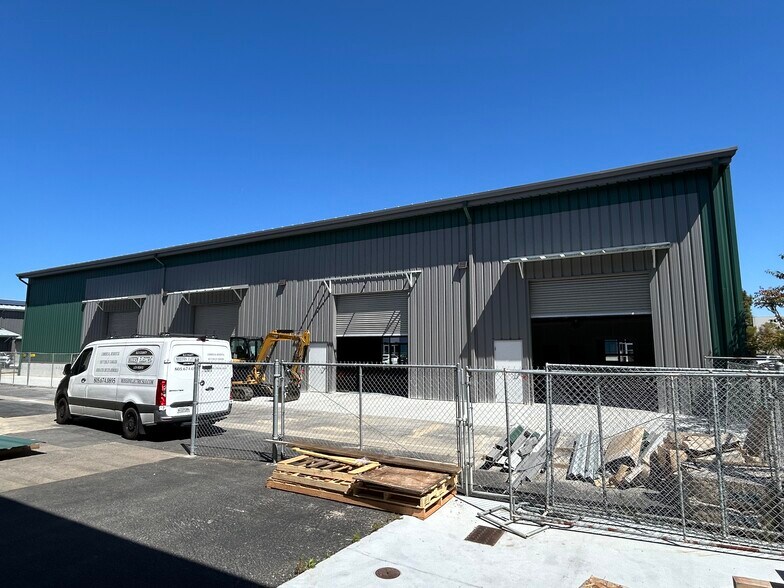 More Photos Of 3980 Steel Way, San Luis Obispo Warehouse For Lease