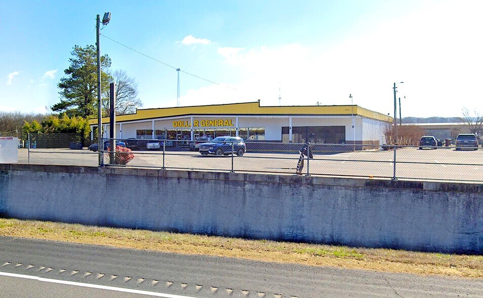 More Photos Of 41125 Us Highway 72, Stevenson Storefront For Sale