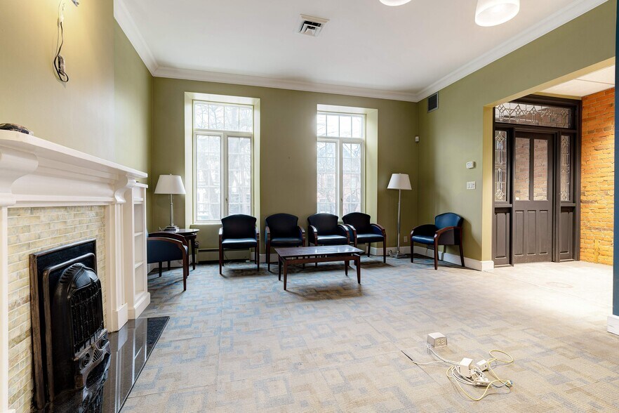 More Photos Of 13-15 Bold St, Hamilton Office Residential For Sale