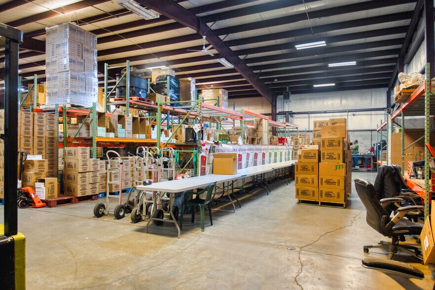 More Photos Of 2488 Williams Hwy, Williamstown Distribution For Sale