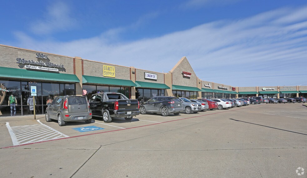 More Photos Of 107 N Cedar Ridge Dr, Duncanville Unknown For Lease