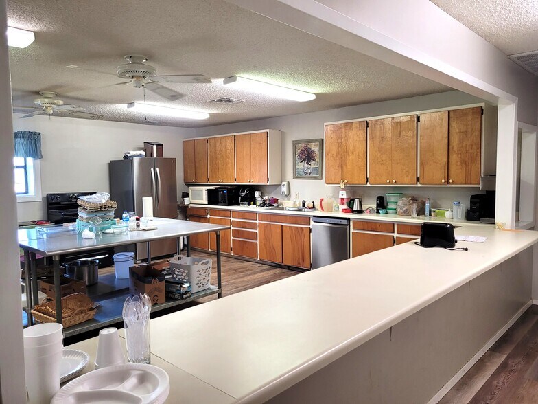 More Photos Of 1245 19th St NW, Paris Specialty For Sale