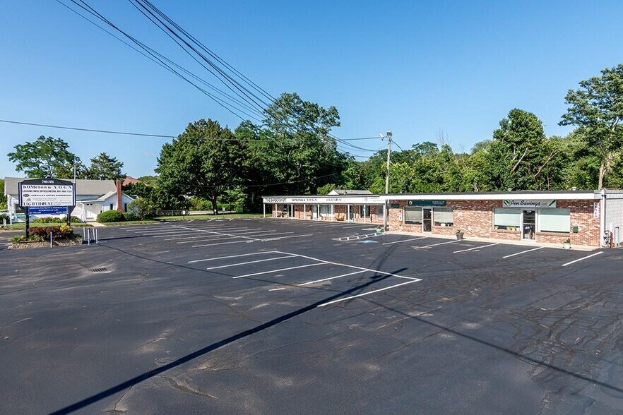 Primary Photo Of 7440-7456 Post Rd, North Kingstown Storefront Retail Office For Sale