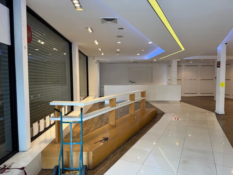 More Photos Of 2437 Grand Concourse, Bronx Storefront For Lease