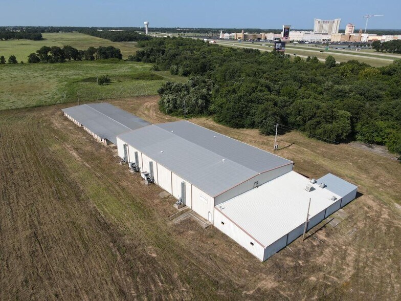 More Photos Of US-77, Thackerville Land For Sale