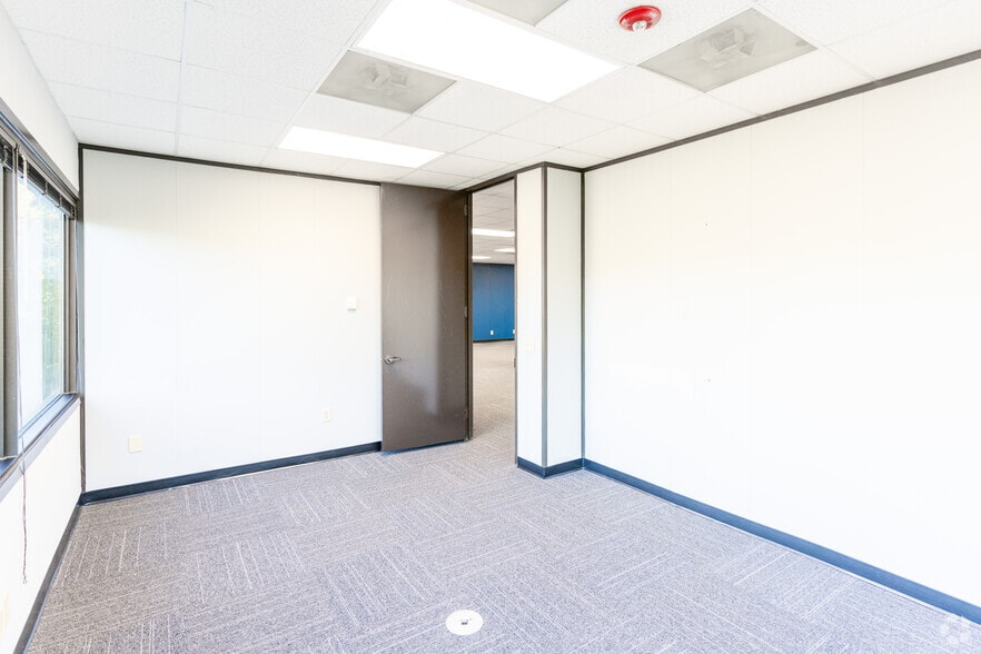 More Photos Of 4600 Marriott Dr, Raleigh Office For Lease