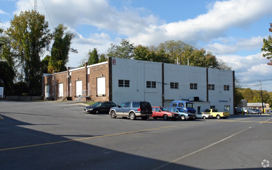 More Photos Of 2650-2666 Pittman Dr, Silver Spring Warehouse For Lease