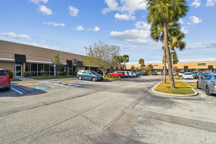 More Photos Of 5404 Hoover Blvd, Tampa Medical For Sale