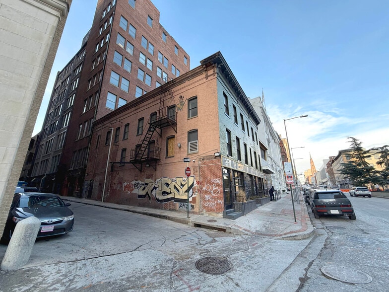 More Photos Of 8-14 Park Ave, Baltimore Storefront Retail Office For Sale