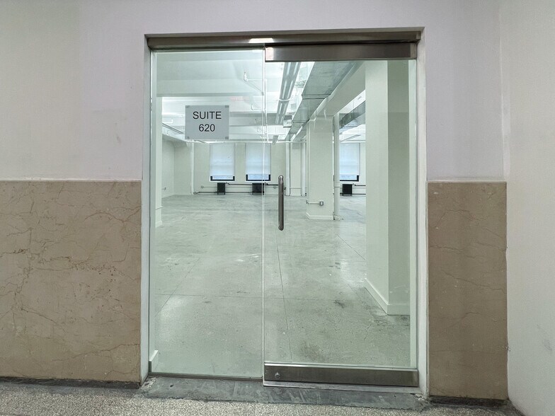 More Photos Of 225 Broadway, New York Office For Lease