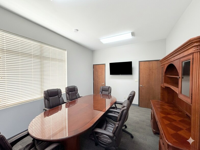 More Photos Of 4512 Legacy Dr, Plano Medical For Lease