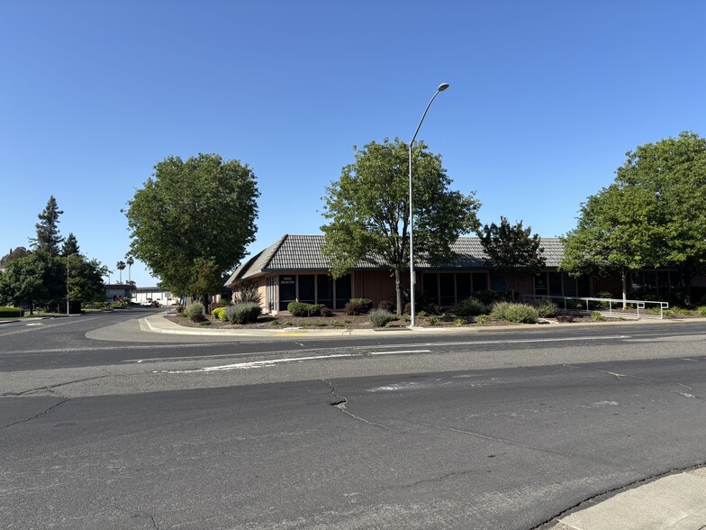 More Photos Of 1250 Harbor Blvd, West Sacramento Medical For Lease