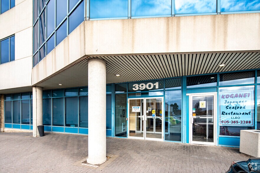 More Photos Of 3901 Hwy-7, Vaughan Office For Lease