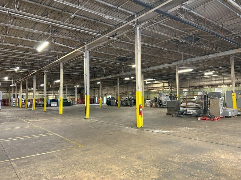 More Photos Of 247 Pattersonville Rd, Ringtown Industrial For Lease