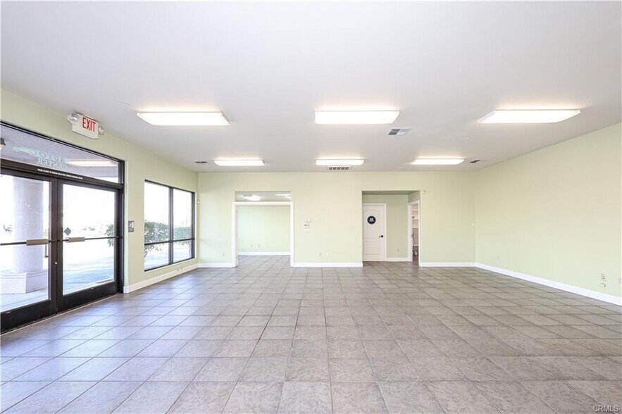 More Photos Of 2979 N Winton Way, Atwater Auto Dealership For Lease