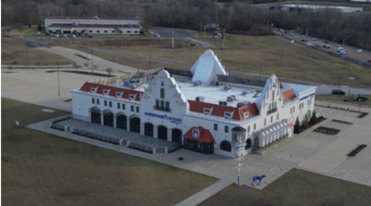 More Photos Of 123 Saint Eugene Dr, Belleville Restaurant For Lease