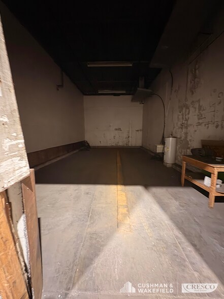 More Photos Of 3175 Gilchrist Rd, Mogadore Warehouse For Lease