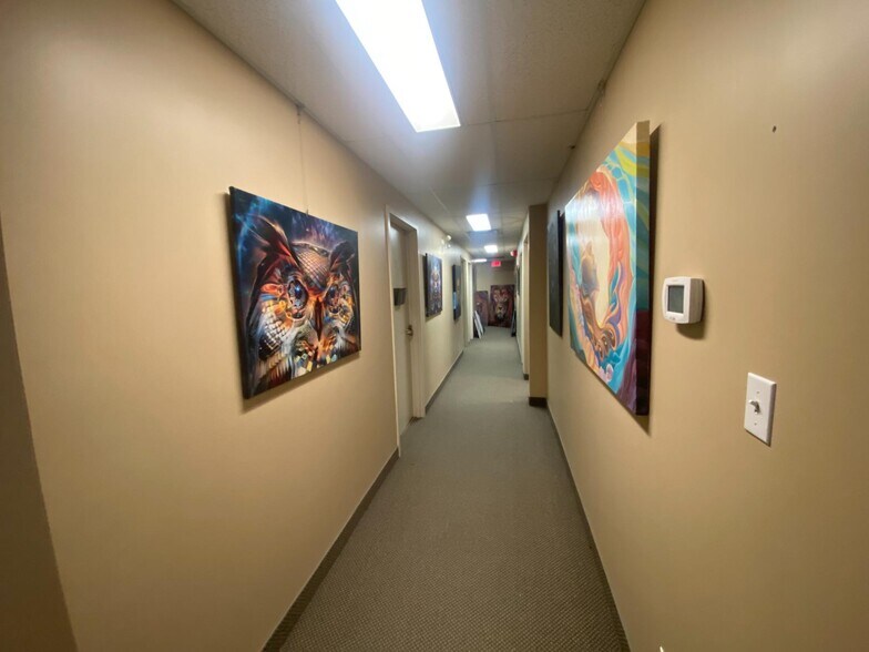 More Photos Of 115-119 Cedar St, Greater Sudbury General Retail For Sale