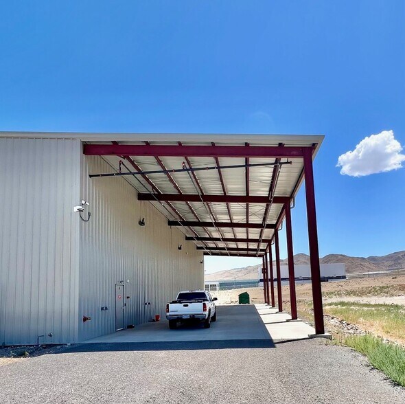 More Photos Of 2200 USA Pky, Sparks Industrial For Sale