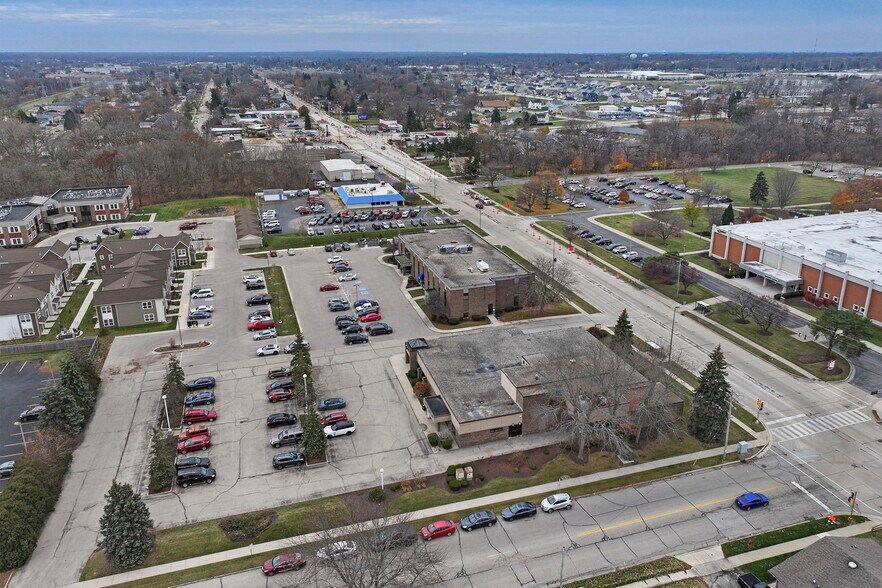 More Photos Of 3505 30th Ave, Kenosha Office For Sale