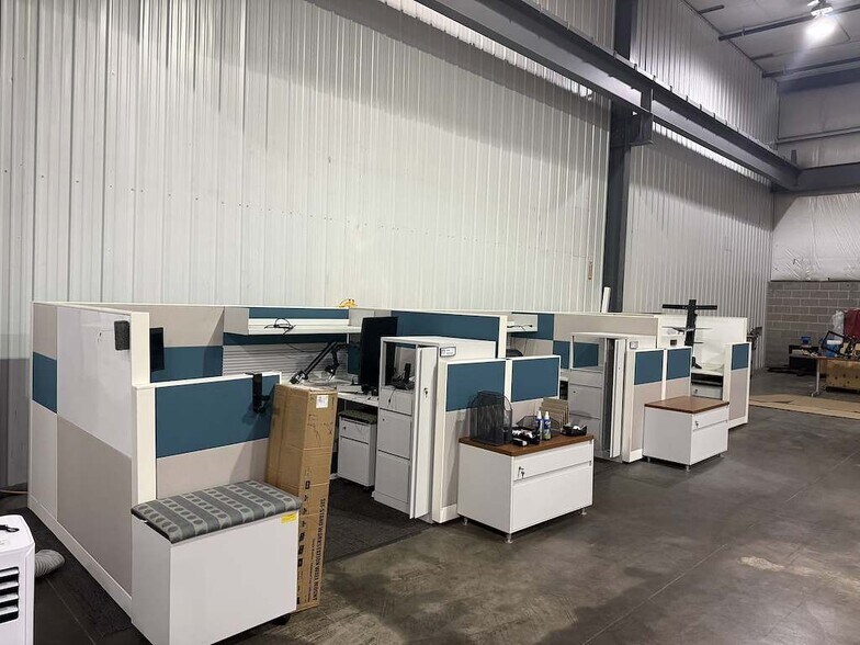 More Photos Of 10442 Liberty Ln, Chisago City Warehouse For Lease
