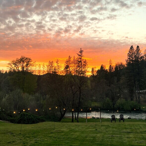 More Photos Of 125 Deadwood Rd, Lewiston Restaurant For Sale