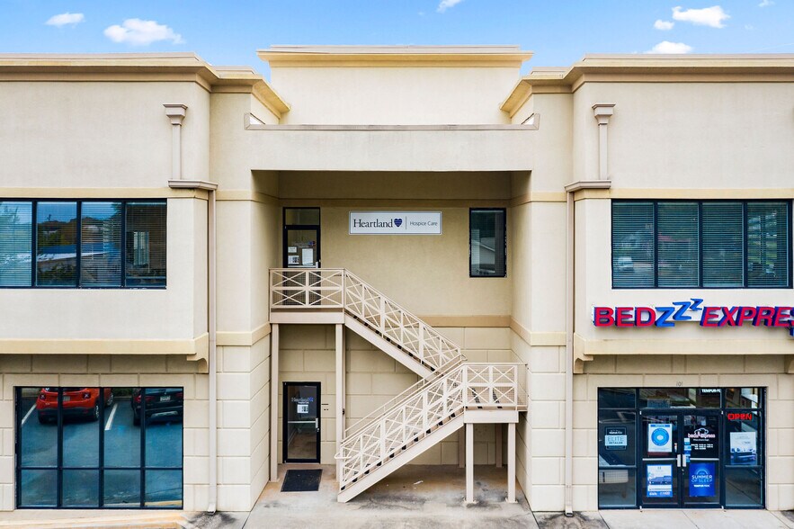 More Photos Of 328 E Main St, Cartersville Medical For Lease