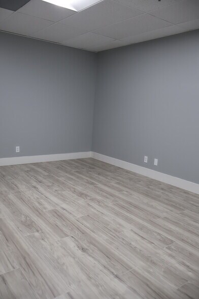 More Photos Of 3001 SW 10th St, Pompano Beach Coworking Space