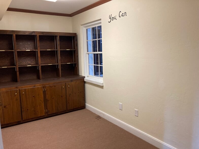 More Photos Of 113 N Foushee St, Richmond Office For Sale