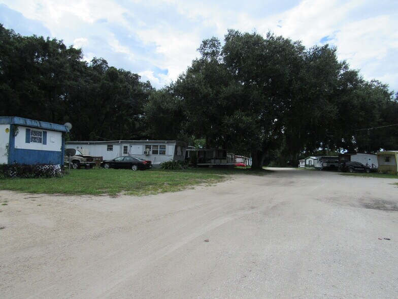 More Photos Of 1014 N Parsons Ave, Seffner Manufactured Housing Mobile Home Park For Sale
