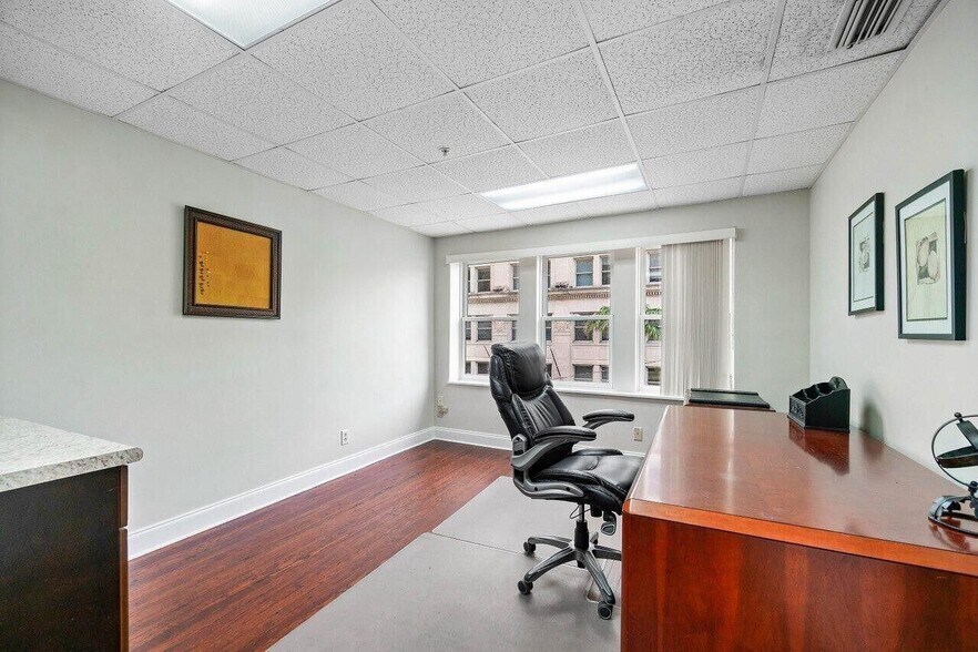 More Photos Of 120 S Olive Ave, West Palm Beach Office Residential For Sale