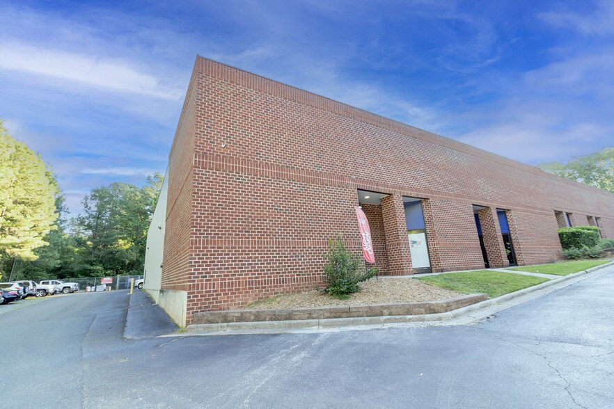 Primary Photo Of 3200 Glen Royal Rd, Raleigh Showroom For Lease
